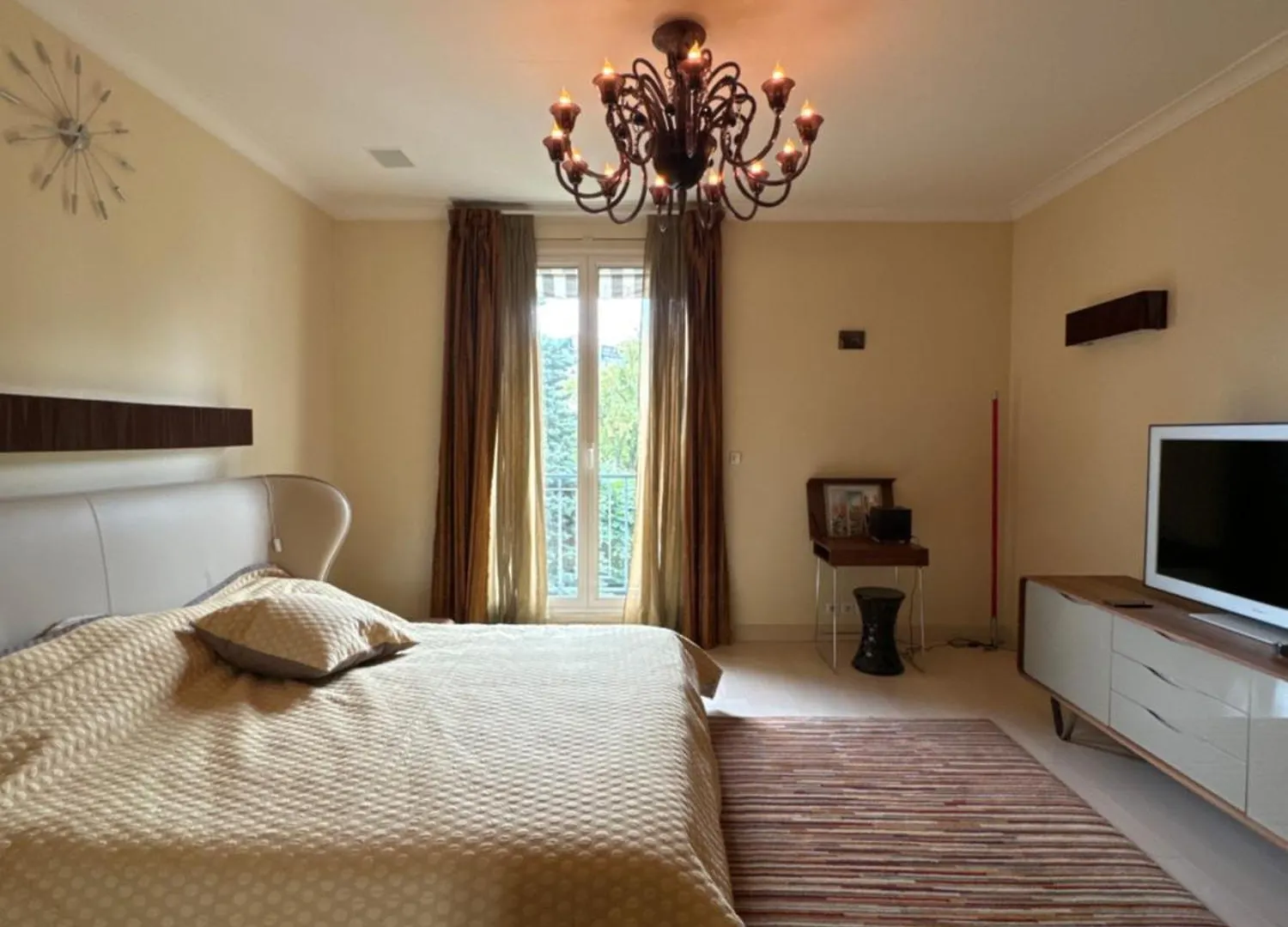 Av Foch Luxury Apartment Paris France
